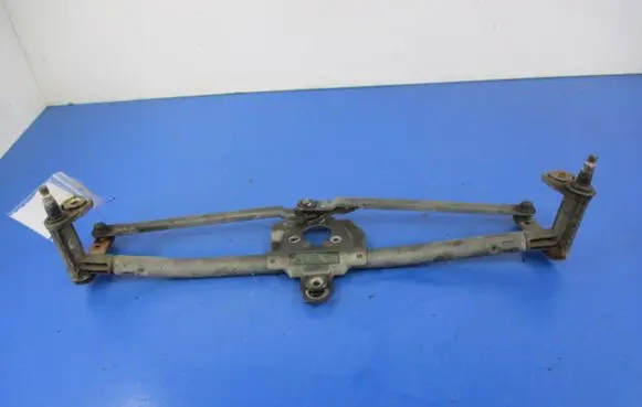 Seat Toledo III (5P) Front wiper linkage and motor