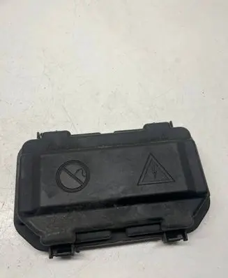 BMW 3 F30 F35 F31 Fuse box cover 9224872 61149224872 10688710