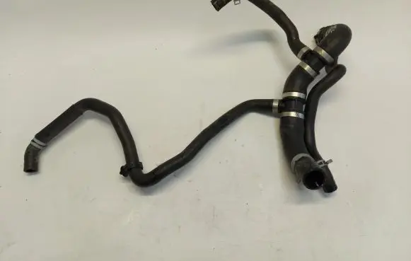 Volvo V60 Engine coolant pipe/hose 31686003