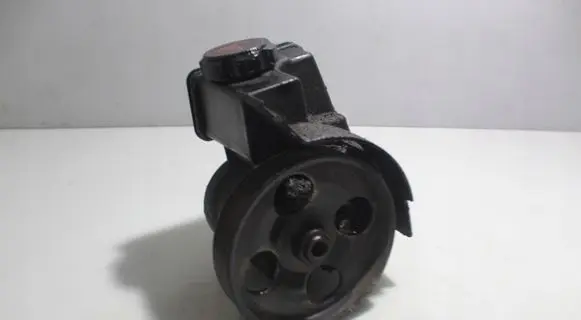 Citroen Xsara Picasso Power steering pump
