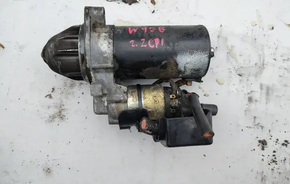 Mercedes-Benz Sprinter W906 Starter motor 
