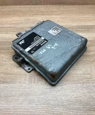 Opel Omega B1 Engine control unit/module ECU 90494180 0281001428