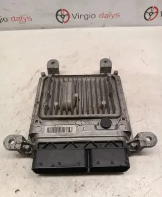Mercedes-Benz E W212 Engine control unit/module A6519003701 28381049 A6519012101