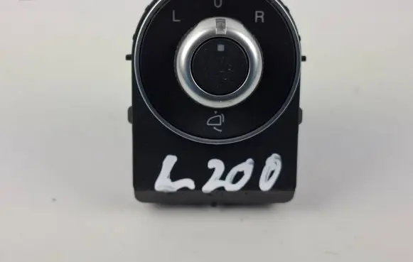 Alfa Romeo Stelvio Wing mirror switch 01561181990 00226 02127
