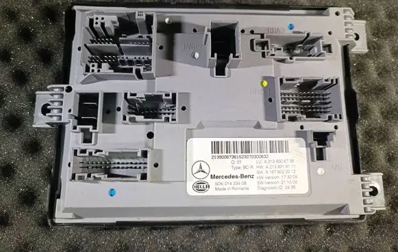Mercedes-Benz E W213 Central body control module A2139006736