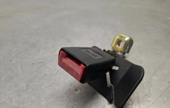Audi A6 S6 C5 4B Rear seatbelt buckle 4B0857740A