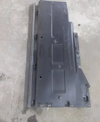 Audi A5 8T 8F Side bottom protection 8K0825208D