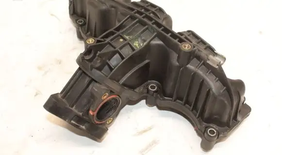 Volkswagen Golf VI Intake manifold 03L129711AL