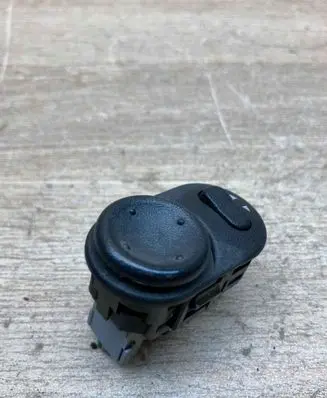 Opel Zafira A Wing mirror switch 09226861 1213R