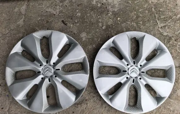 Citroen C3 R15 wheel hub/cap/trim 9685336580