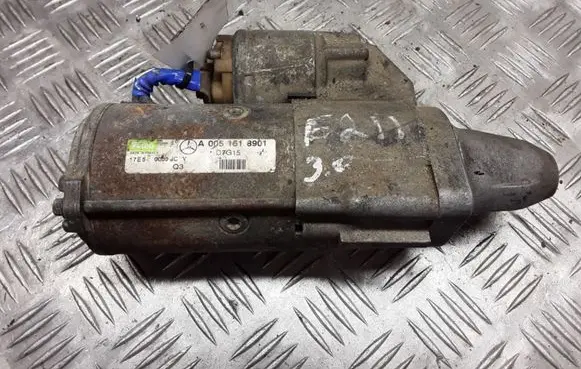 Mercedes-Benz E W211 Starter motor A0051518901 D7G15