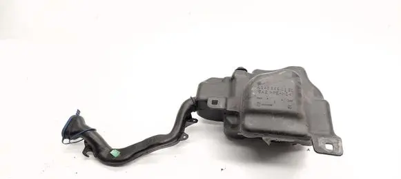Windshield washer fluid reservoir/tank