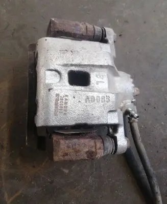 KIA Sorento Rear brake caliper