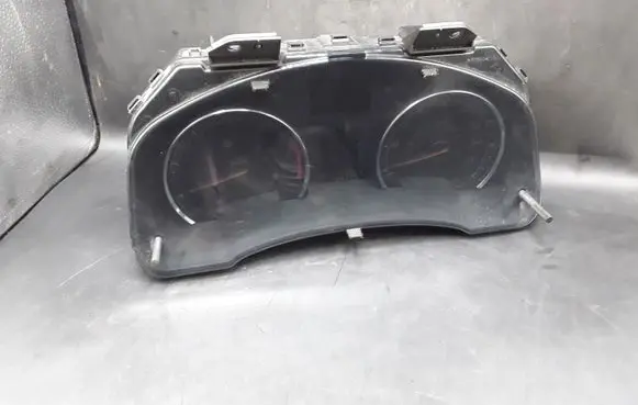 Toyota Avensis T270 Speedometer (instrument cluster) 8380005L50 MB257460 MB25744940
