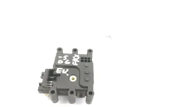 Mazda 5 A/C air flow flap actuator/motor 