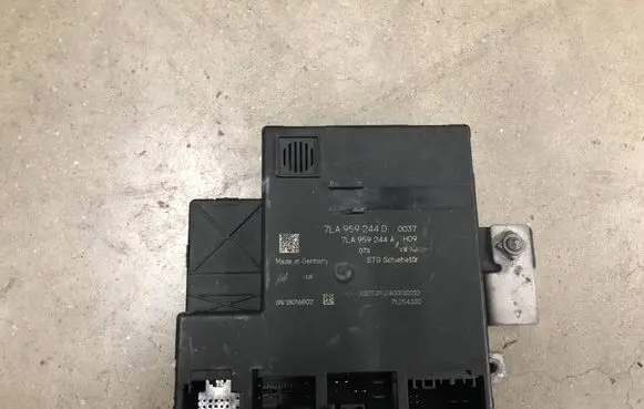 Volkswagen Transporter - Caravelle T6 Door control unit/module 7LA959244D