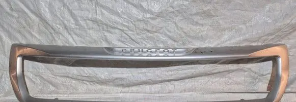 Peugeot Partner Front bumper upper radiator grill PEUGE0T