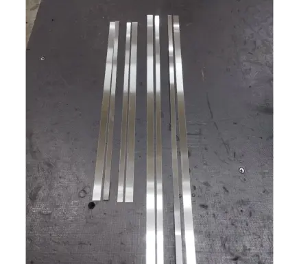 Mercedes-Benz E W124 sill trim set (inner) 1246800735 A1246800735 1246800835