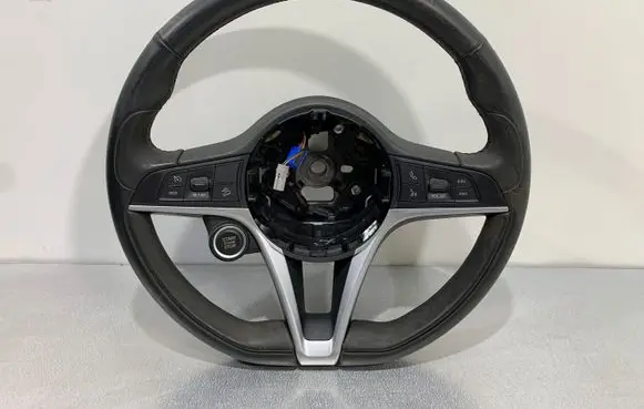 Alfa Romeo Stelvio Steering wheel 01561362870