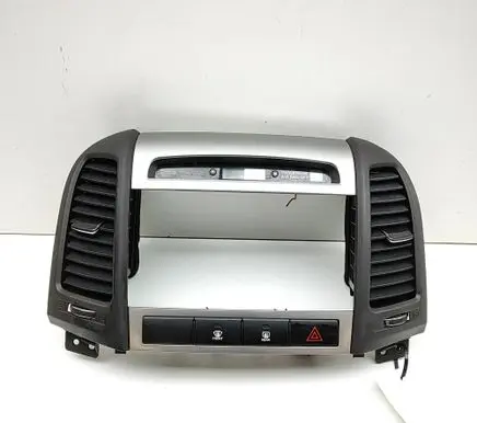 Hyundai Santa Fe Dashboard air vent grill cover trim 945302B000