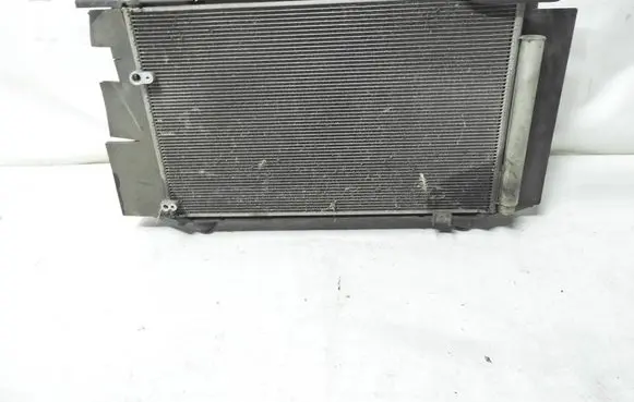 Toyota Verso Radiator set 16040-0T170 DT422133-8222