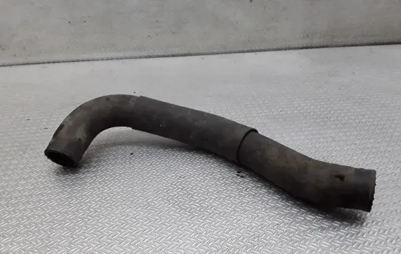 Lexus IS 220D-250-350 Engine coolant pipe/hose