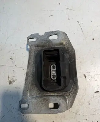 Citroen C5 Aircross II Engine mount bracket 9851773180