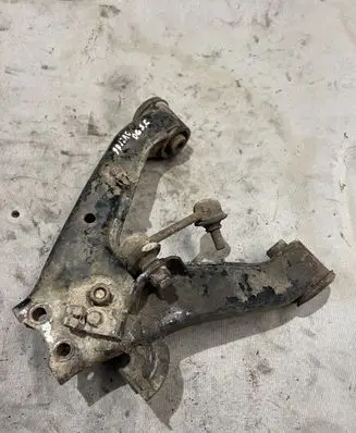 Mitsubishi Pajero Rear upper control arm/wishbone