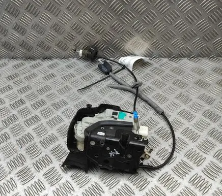 Audi A3 S3 8V Coupe door lock (next to the handle) 8V5837349 8X1837015
