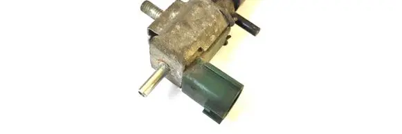 Mazda RX8 Vacuum valve 