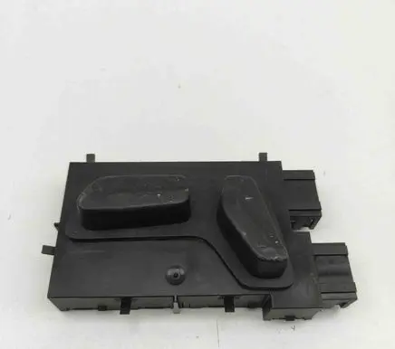 Citroen C5 Aircross Seat control switch 96666715XT
