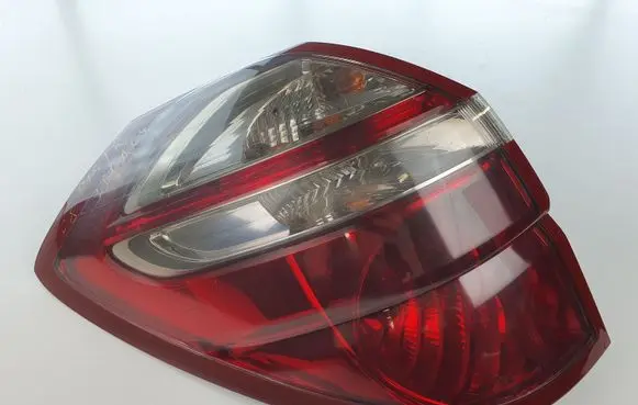 Subaru Legacy Rear/tail lights