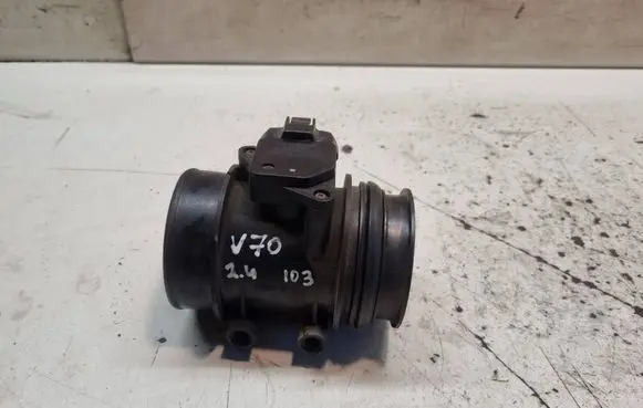Volvo V70 Mass air flow meter 9202199 MB1974080040