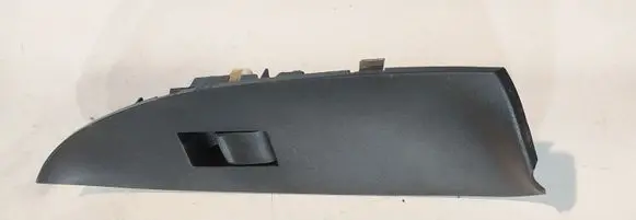 Toyota RAV 4 (XA30) Electric window control switch