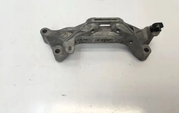Opel Corsa F Engine mounting bracket 9813582980