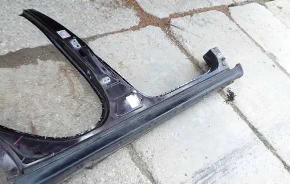 Nissan Juke I F15 Sill