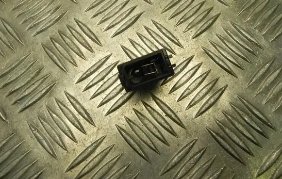 Sensor