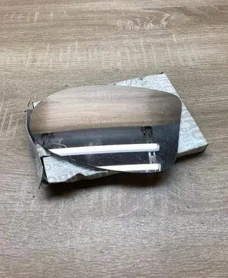 Renault Twingo I Wing mirror glass 7701036389
