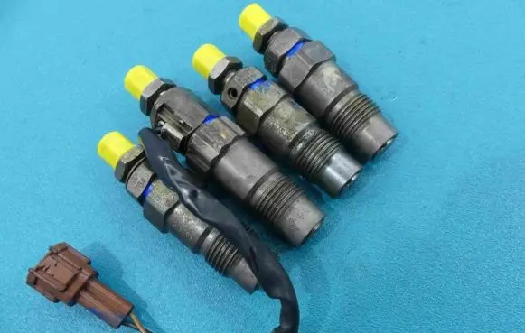 Nissan Primera Fuel injector IMPRK1013753