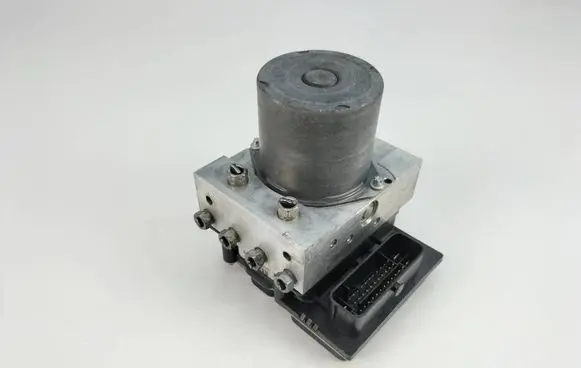 Mercedes-Benz Vito Viano W639 ABS Pump A0084315312 0265252026