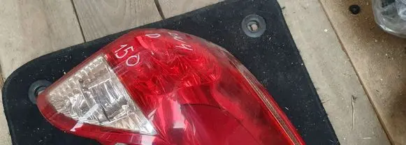 Toyota RAV 4 (XA30) Rear/tail lights