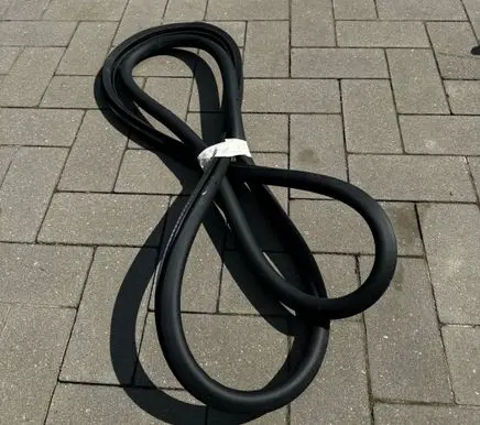 Volkswagen Caddy Rubber seal front coupe door