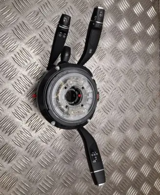 Wiper turn signal indicator stalk/switch