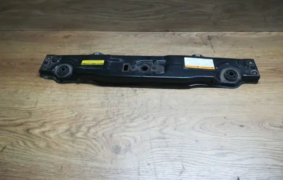 Top upper radiator support slam panel