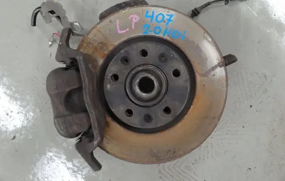 Peugeot 407 Front wheel hub spindle knuckle