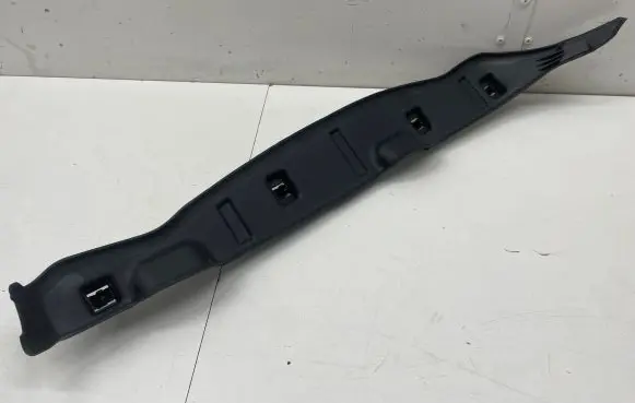 BMW 5 G30 G31 G38 Fender end trim 7352221