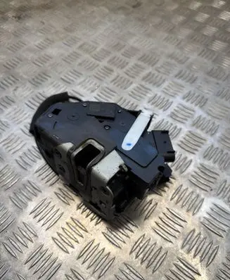 Ford Ecosport Loading door lock GN15A404W17