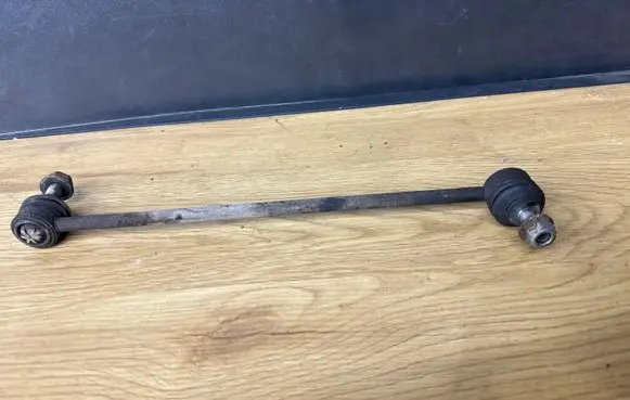 Volvo XC90 Front anti-roll bar/stabilizer link 