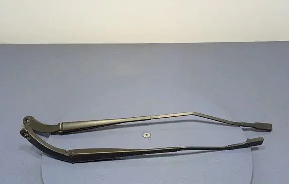 Chevrolet Express Front wiper blade arm 288817245R