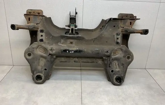 Opel Mokka B Front subframe 